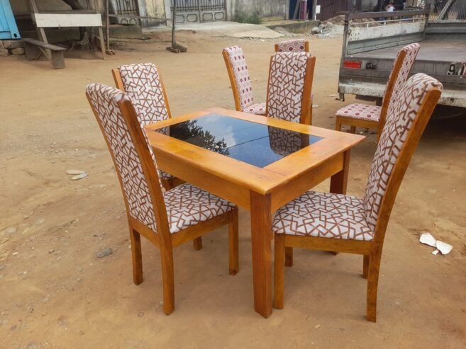 Table a mange 6 chaises